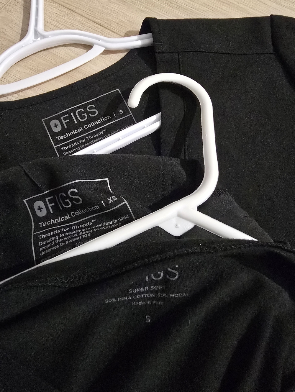 FIGS complete Set - Picture 3 of 4